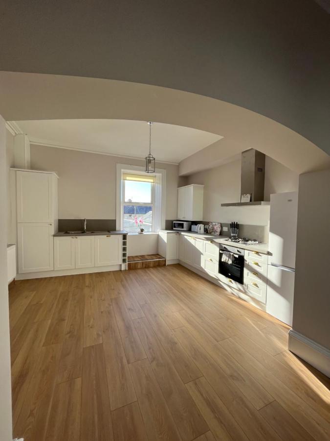 57 Main Street Newcastle Luxury Central Apartment Екстер'єр фото