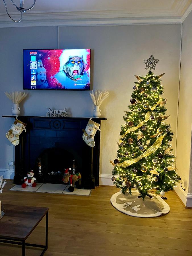 57 Main Street Newcastle Luxury Central Apartment Екстер'єр фото